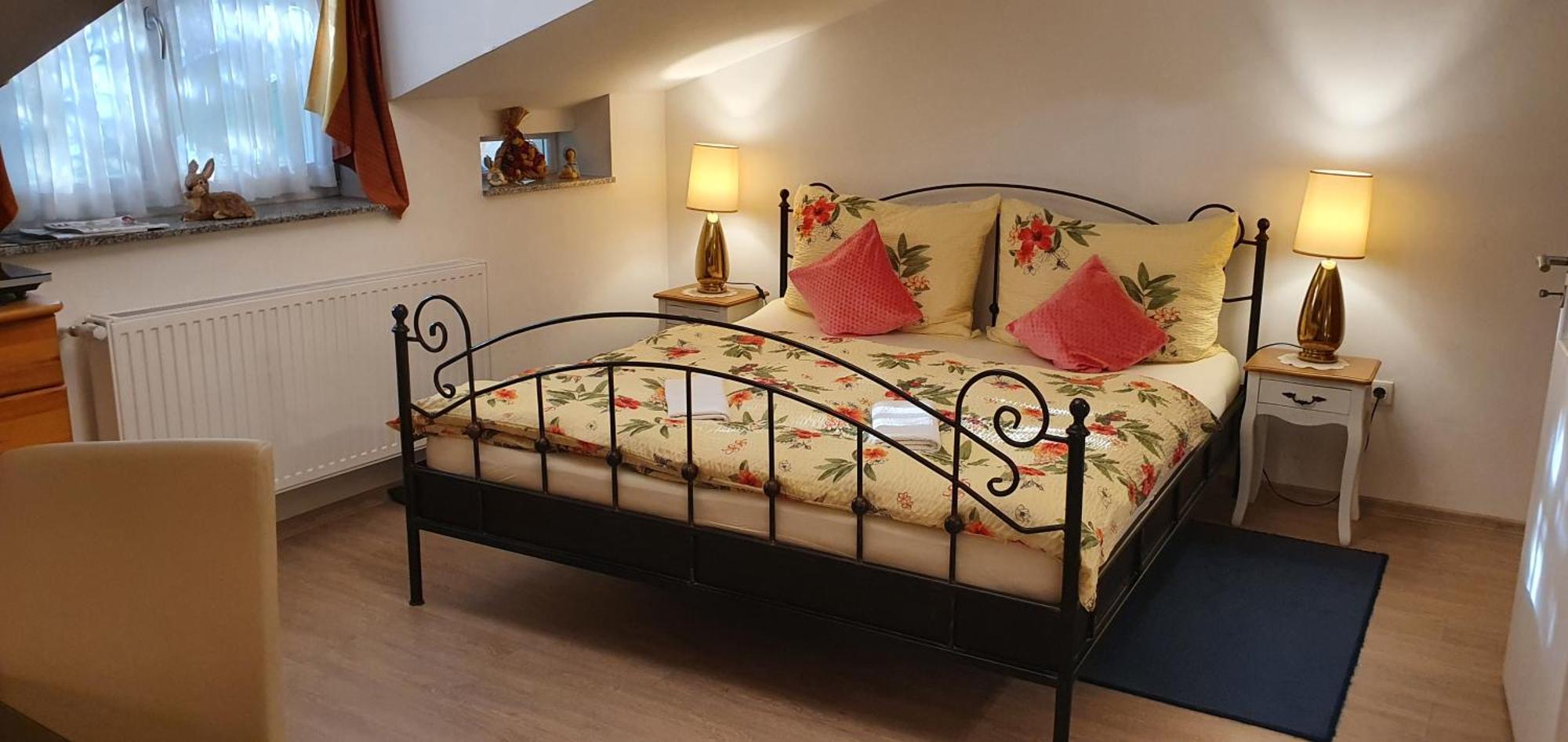 Karmelita Boutique Apartman Sopron Chambre photo