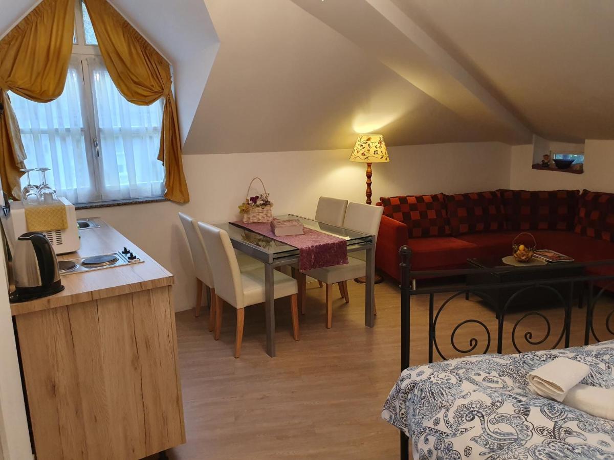 Karmelita Boutique Apartman Sopron Extérieur photo